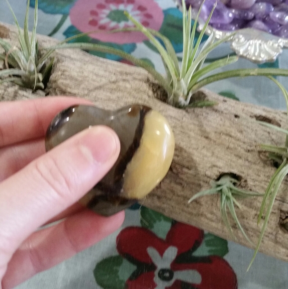 Septarian  Multicoloured Heart Crystal - Picture 2 of 2